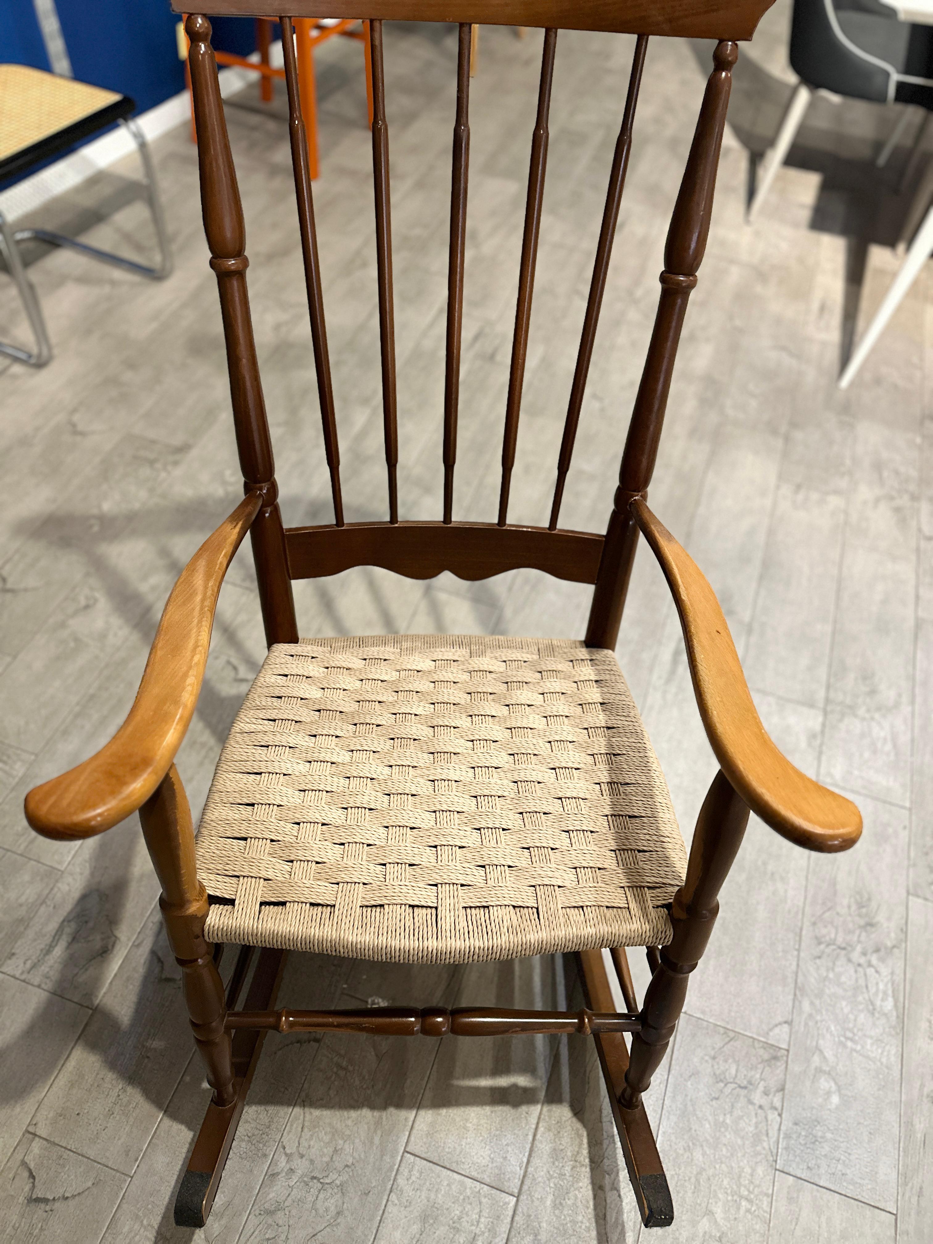 Dettaglio impagliatura a scacchi