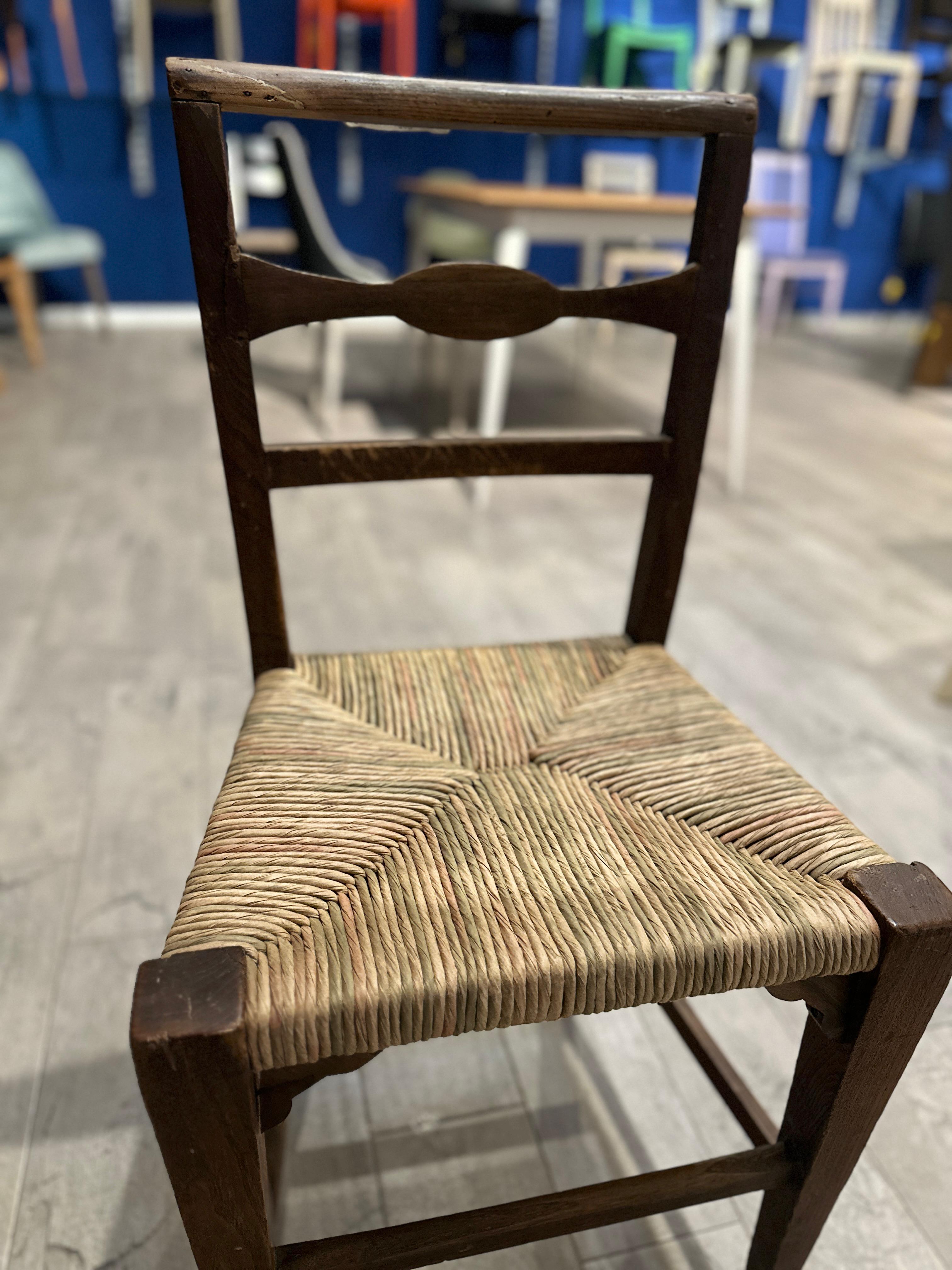 Impagliatura a spicchi su sedia